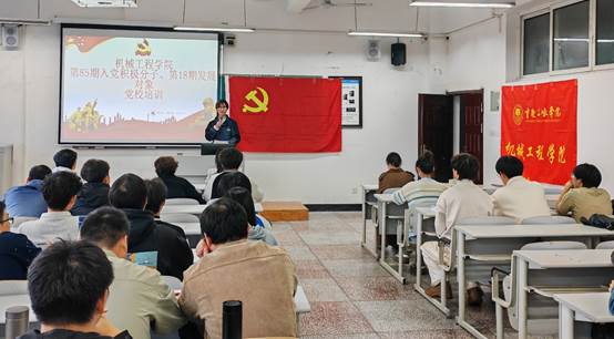 图片包含 人, 室内, 人们, 一群 描述已自动生成